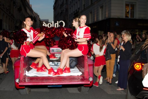 FNO cheerleaders